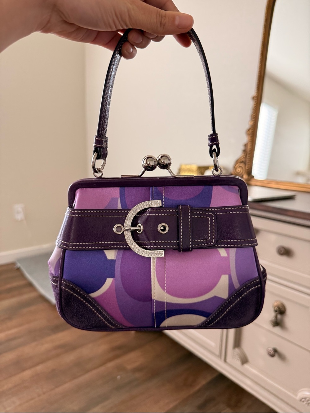 Vintage Coach Kisslock bag in Optic Purple - Picture 2 of 9